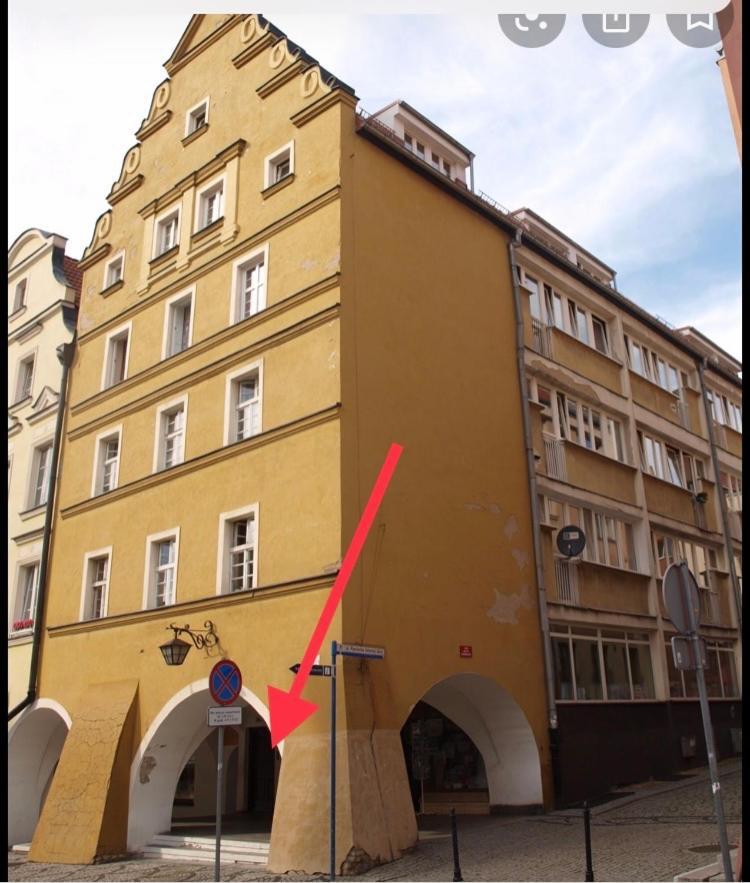 Apartament Szczesliwa 13 - Plac Ratuszowy Jelenia Góra Kültér fotó