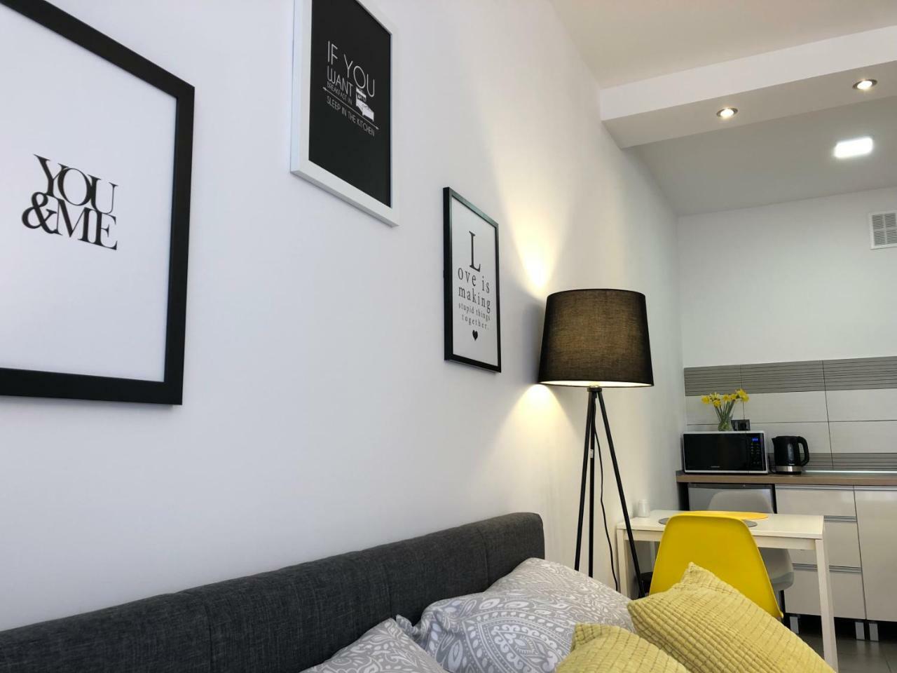 Apartament Szczesliwa 13 - Plac Ratuszowy Jelenia Góra Kültér fotó