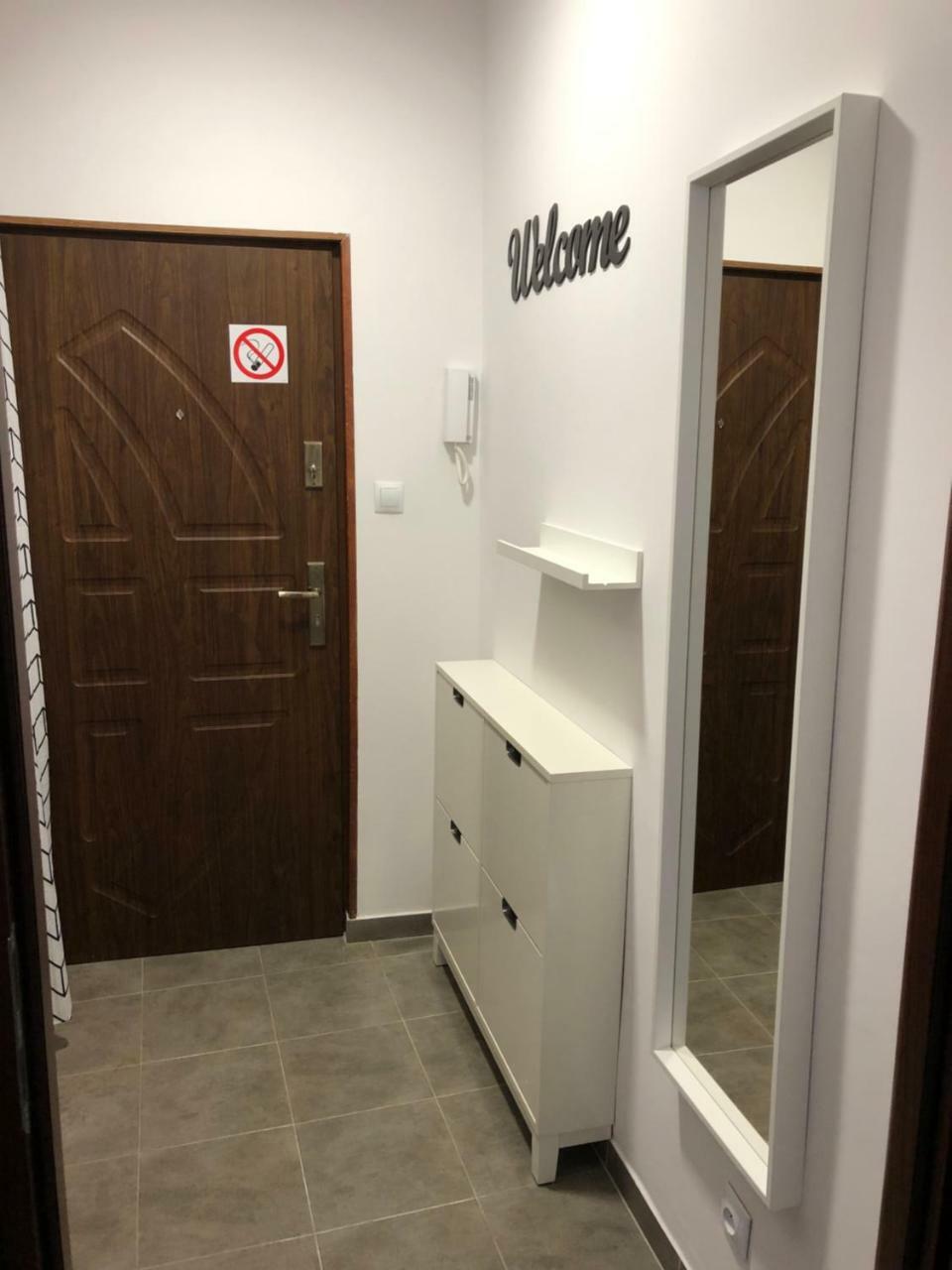 Apartament Szczesliwa 13 - Plac Ratuszowy Jelenia Góra Kültér fotó